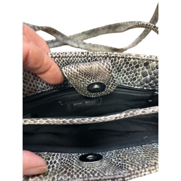 Nine West Snake Print Shoulder Bag Vintage 90’s 💕⭐️⭐️ - Picture 3 of 8